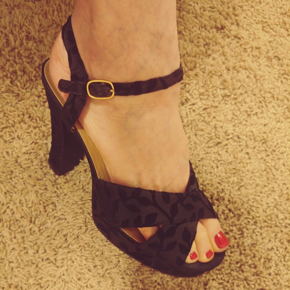 Ankle Strap Brocade Platform Sandals - excellent condition!